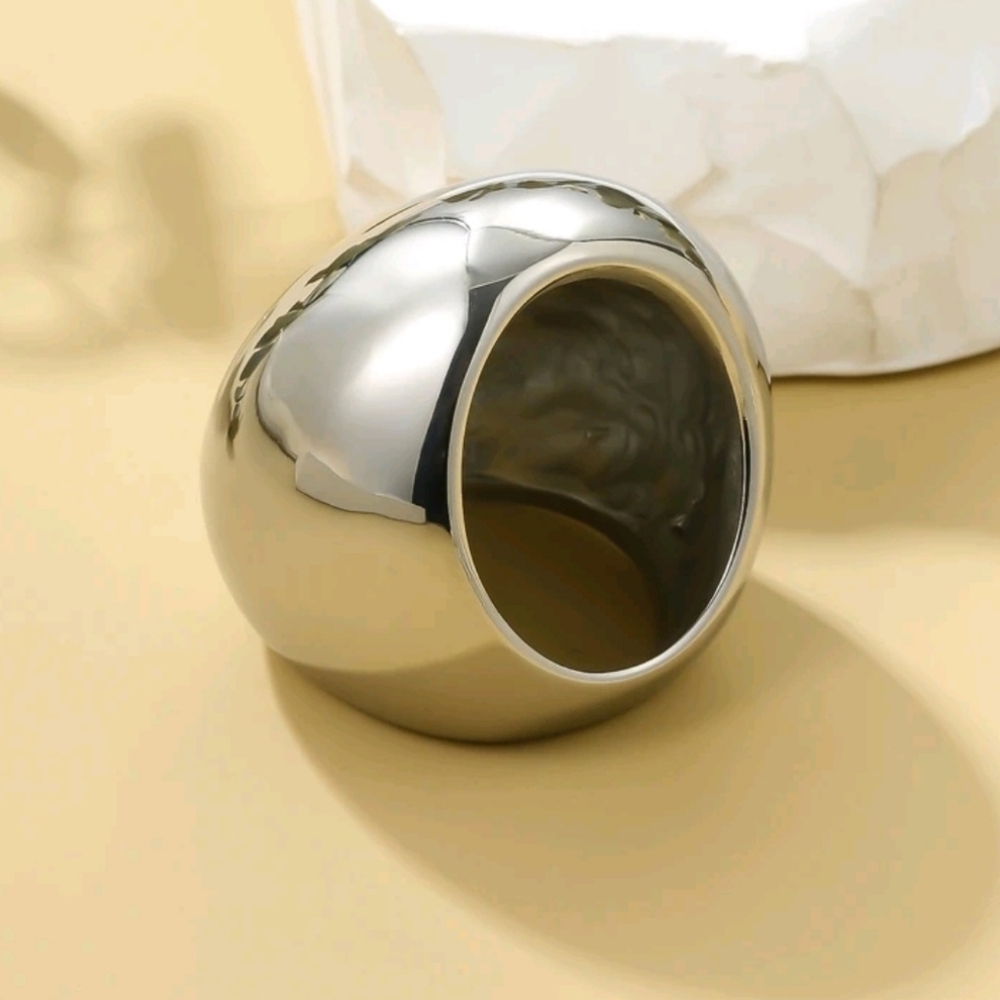 Statement Ring - image 4